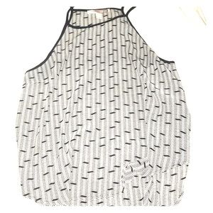 A black and white flowy top